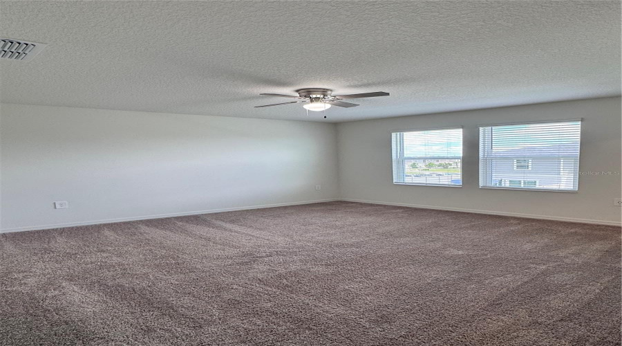 DAVENPORT, Florida 33896, 3 Bedrooms Bedrooms, ,2 BathroomsBathrooms,Residential,For Sale,WESTSIDE HILLS,0,MFRS5132607