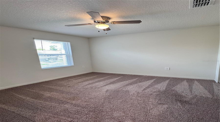 DAVENPORT, Florida 33896, 3 Bedrooms Bedrooms, ,2 BathroomsBathrooms,Residential,For Sale,WESTSIDE HILLS,0,MFRS5132607