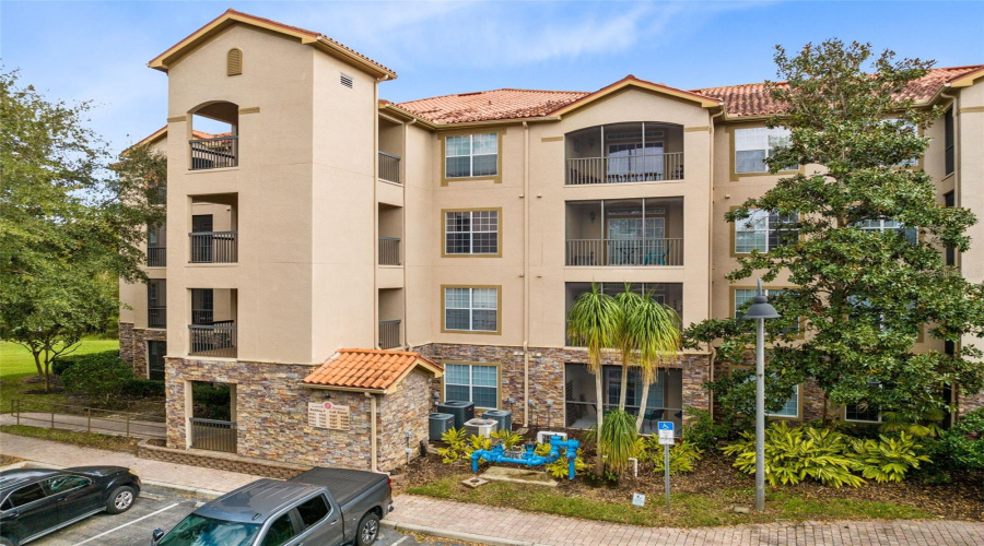 DAVENPORT, Florida 33896, 2 Bedrooms Bedrooms, ,2 BathroomsBathrooms,Residential,For Sale,TUSCAN,0,MFRS5116553