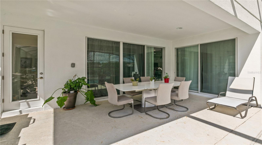 KISSIMMEE, Florida 34746, 6 Bedrooms Bedrooms, ,6 BathroomsBathrooms,Residential,For Sale,MARCELLO,0,MFRO6335238