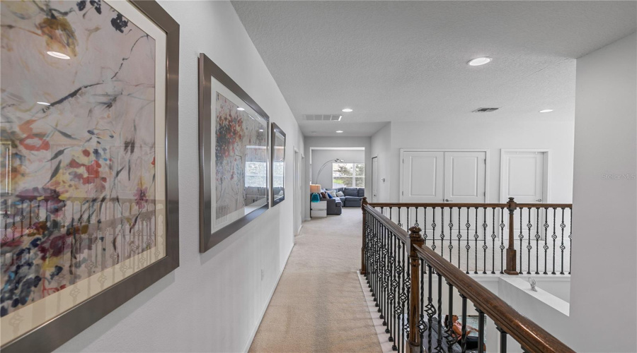 KISSIMMEE, Florida 34746, 6 Bedrooms Bedrooms, ,6 BathroomsBathrooms,Residential,For Sale,MARCELLO,0,MFRO6335238