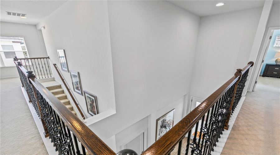 KISSIMMEE, Florida 34746, 6 Bedrooms Bedrooms, ,6 BathroomsBathrooms,Residential,For Sale,MARCELLO,0,MFRO6335238