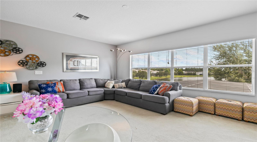 KISSIMMEE, Florida 34746, 6 Bedrooms Bedrooms, ,6 BathroomsBathrooms,Residential,For Sale,MARCELLO,0,MFRO6335238