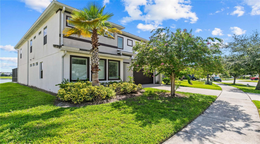 KISSIMMEE, Florida 34746, 6 Bedrooms Bedrooms, ,6 BathroomsBathrooms,Residential,For Sale,MARCELLO,0,MFRO6335238