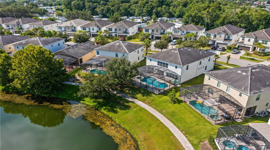 KISSIMMEE, Florida 34746, 6 Bedrooms Bedrooms, ,6 BathroomsBathrooms,Residential,For Sale,MARCELLO,0,MFRO6335238