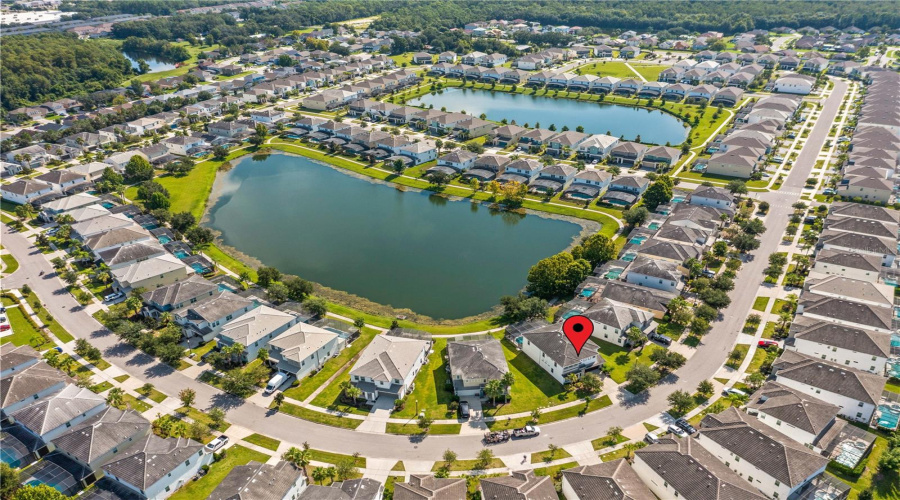 KISSIMMEE, Florida 34746, 6 Bedrooms Bedrooms, ,6 BathroomsBathrooms,Residential,For Sale,MARCELLO,0,MFRO6335238