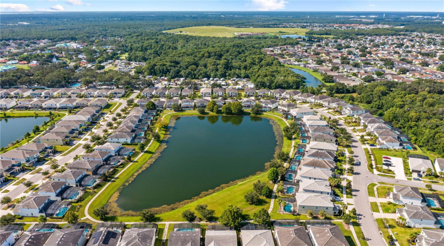 KISSIMMEE, Florida 34746, 6 Bedrooms Bedrooms, ,6 BathroomsBathrooms,Residential,For Sale,MARCELLO,0,MFRO6335238