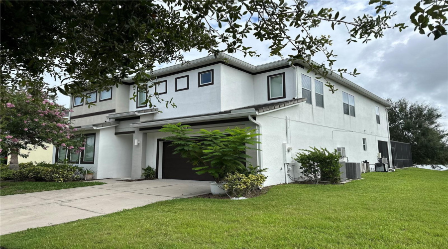 KISSIMMEE, Florida 34746, 6 Bedrooms Bedrooms, ,6 BathroomsBathrooms,Residential,For Sale,MARCELLO,0,MFRO6335238