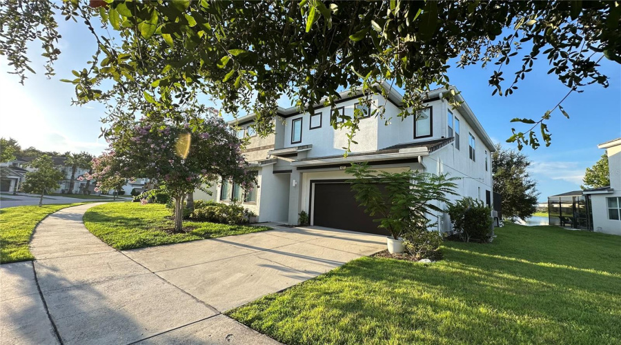 KISSIMMEE, Florida 34746, 6 Bedrooms Bedrooms, ,6 BathroomsBathrooms,Residential,For Sale,MARCELLO,0,MFRO6335238