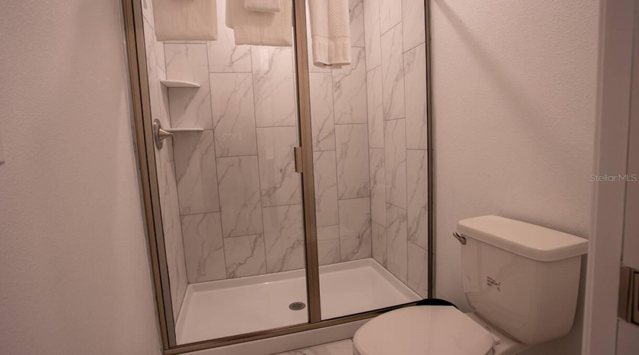 KISSIMMEE, Florida 34746, 7 Bedrooms Bedrooms, ,5 BathroomsBathrooms,Residential,For Sale,PARAGRAPH,0,MFRO6334812