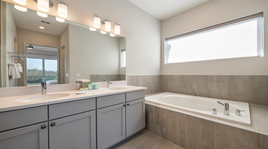 KISSIMMEE, Florida 34747, 8 Bedrooms Bedrooms, ,9 BathroomsBathrooms,Residential,For Sale,JACK NICKLAUS,0,MFRO6334767