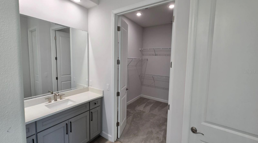 Master Bath & Closet