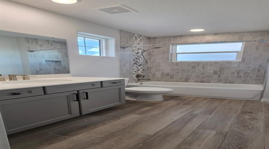 Upstairs Bath