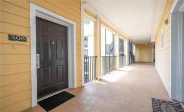 KISSIMMEE, Florida 34747, 2 Bedrooms Bedrooms, ,2 BathroomsBathrooms,Residential,For Sale,PIRATES RETREAT,0,MFRO6335495