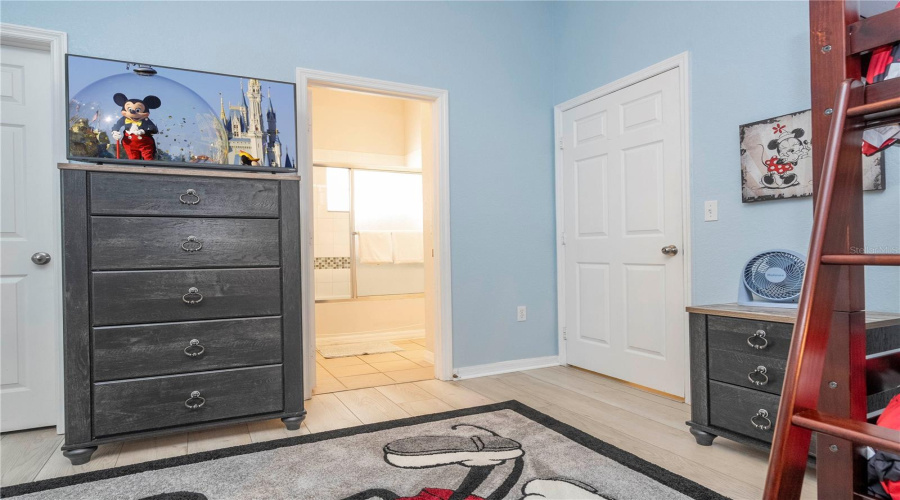 KISSIMMEE, Florida 34747, 2 Bedrooms Bedrooms, ,2 BathroomsBathrooms,Residential,For Sale,PIRATES RETREAT,0,MFRO6335495