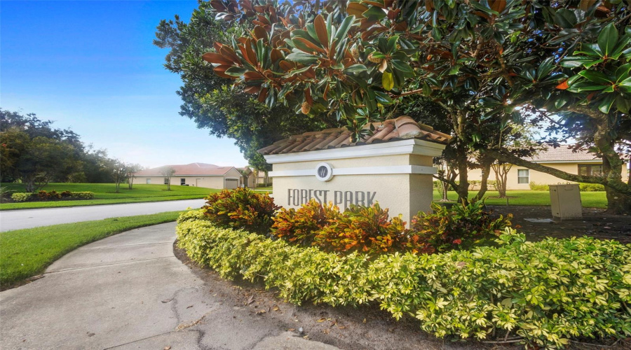 KISSIMMEE, Florida 34746, 4 Bedrooms Bedrooms, ,2 BathroomsBathrooms,Residential,For Sale,WINDING,0,MFRS5132502