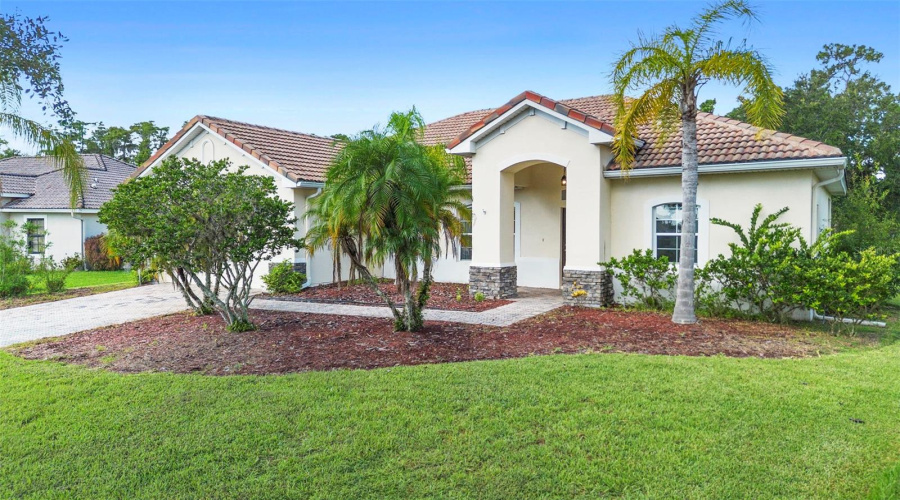 KISSIMMEE, Florida 34746, 4 Bedrooms Bedrooms, ,2 BathroomsBathrooms,Residential,For Sale,WINDING,0,MFRS5132502