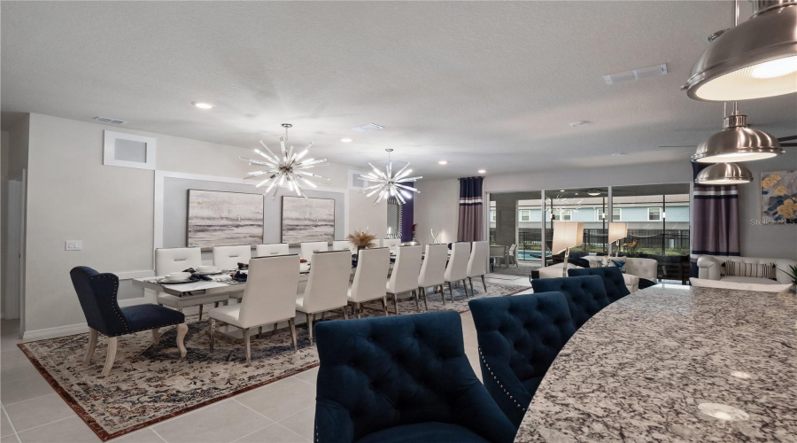 DAVENPORT, Florida 33897, 9 Bedrooms Bedrooms, ,6 BathroomsBathrooms,Residential,For Sale,LILAC,0,MFRO6334689