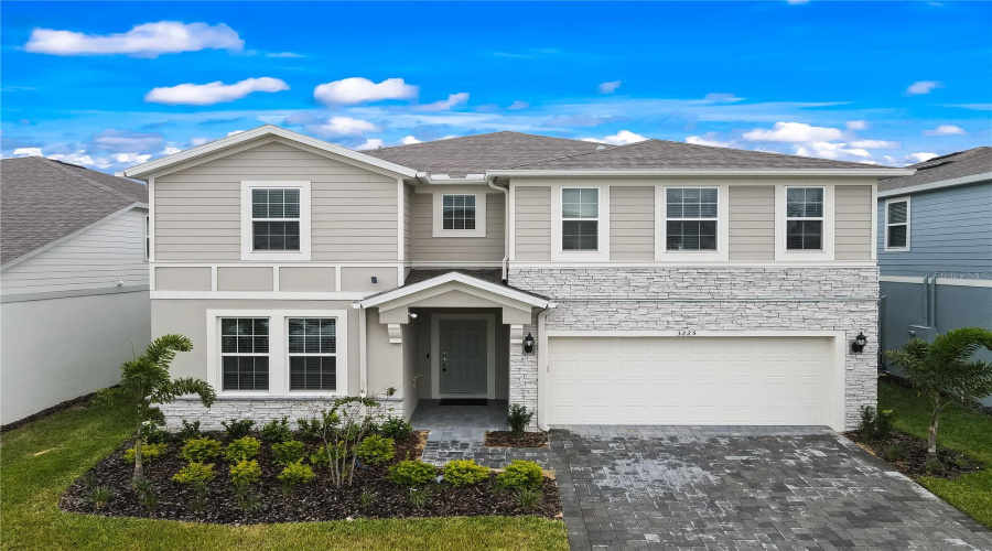 DAVENPORT, Florida 33897, 9 Bedrooms Bedrooms, ,6 BathroomsBathrooms,Residential,For Sale,LILAC,0,MFRO6334689