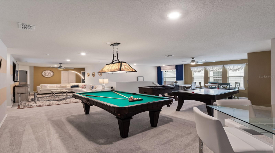 DAVENPORT, Florida 33897, 9 Bedrooms Bedrooms, ,6 BathroomsBathrooms,Residential,For Sale,LILAC,0,MFRO6334689