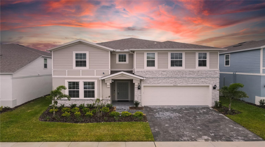 DAVENPORT, Florida 33897, 9 Bedrooms Bedrooms, ,6 BathroomsBathrooms,Residential,For Sale,LILAC,0,MFRO6334689