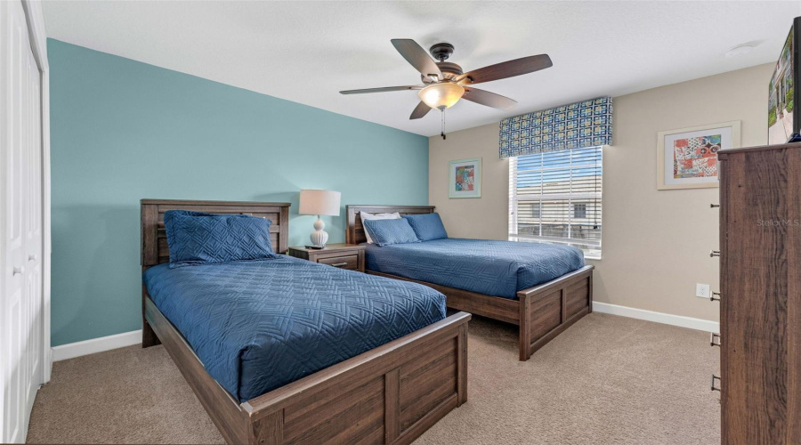 KISSIMMEE, Florida 34746, 4 Bedrooms Bedrooms, ,3 BathroomsBathrooms,Residential,For Sale,BRIER ROSE,0,MFRS5132665