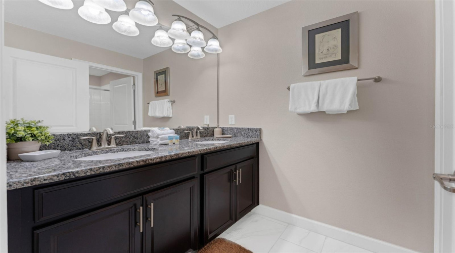 KISSIMMEE, Florida 34746, 4 Bedrooms Bedrooms, ,3 BathroomsBathrooms,Residential,For Sale,BRIER ROSE,0,MFRS5132665