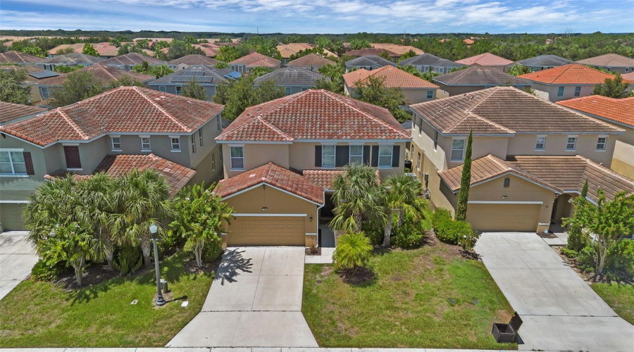 DAVENPORT, Florida 33837, 5 Bedrooms Bedrooms, ,4 BathroomsBathrooms,Residential,For Sale,OAKBOURNE,0,MFRS5132675