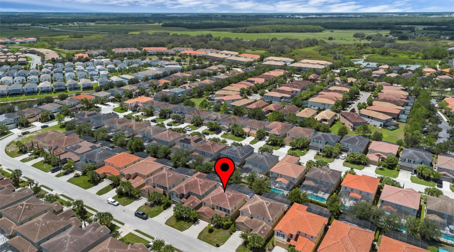 DAVENPORT, Florida 33837, 5 Bedrooms Bedrooms, ,4 BathroomsBathrooms,Residential,For Sale,OAKBOURNE,0,MFRS5132675