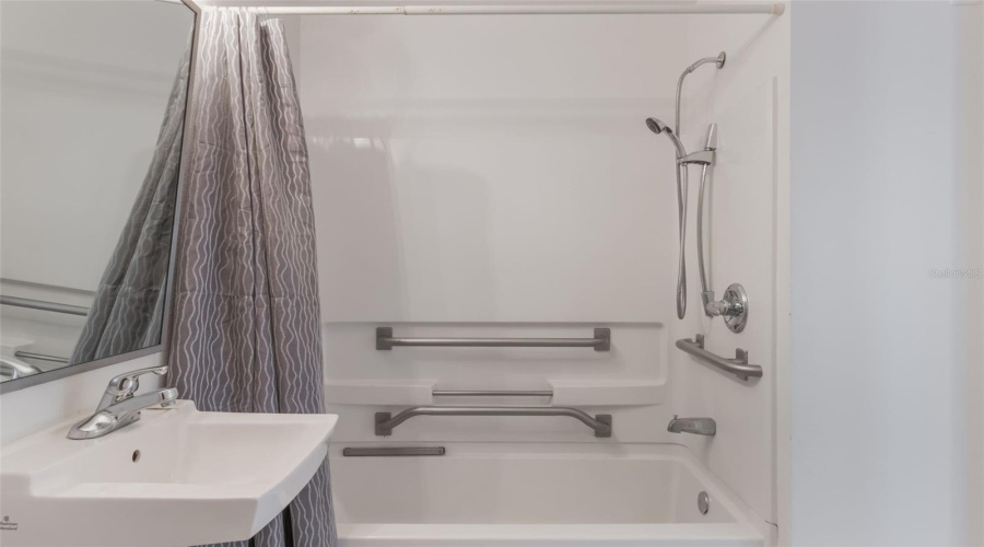 KISSIMMEE, Florida 34747, 3 Bedrooms Bedrooms, ,2 BathroomsBathrooms,Residential,For Sale,GRAND PALMS,0,MFRS5132687