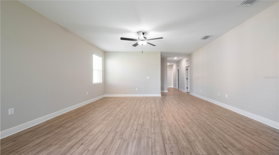 KISSIMMEE, Florida 34747, 3 Bedrooms Bedrooms, ,2 BathroomsBathrooms,Residential,For Sale,SOMERSWORTH,0,MFRTB8369918