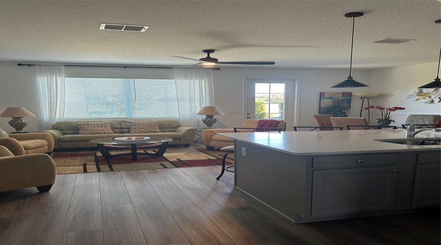 DAVENPORT, Florida 33896, 3 Bedrooms Bedrooms, ,2 BathroomsBathrooms,Residential,For Sale,BENOI,0,MFRS5132564