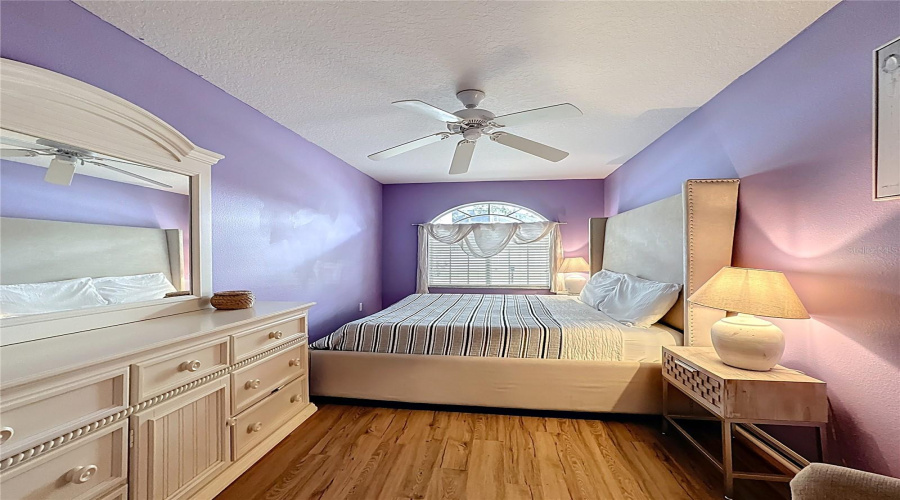 DAVENPORT, Florida 33896, 5 Bedrooms Bedrooms, ,3 BathroomsBathrooms,Residential,For Sale,HENLEY,0,MFRS5132627