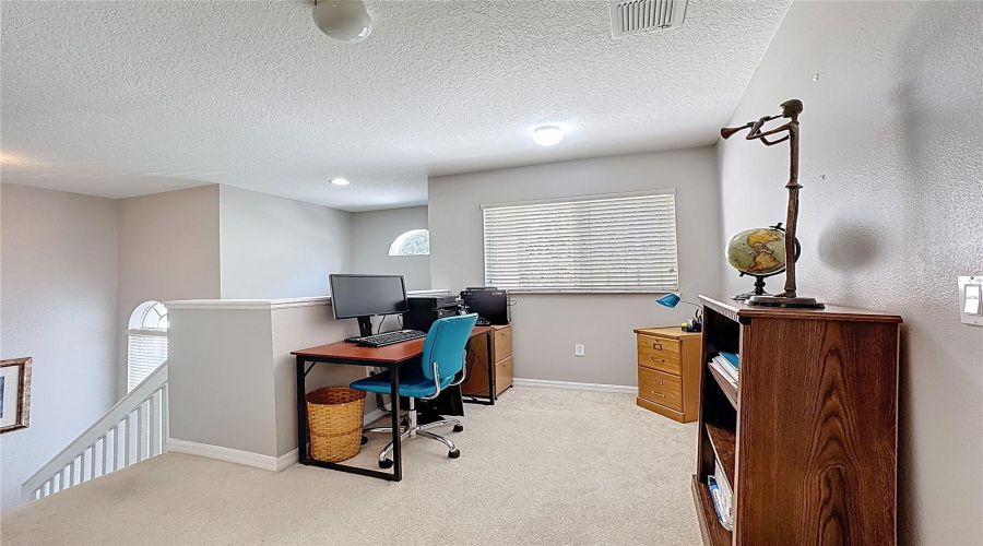 DAVENPORT, Florida 33896, 5 Bedrooms Bedrooms, ,3 BathroomsBathrooms,Residential,For Sale,HENLEY,0,MFRS5132627