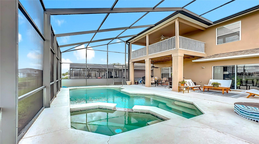 DAVENPORT, Florida 33896, 5 Bedrooms Bedrooms, ,3 BathroomsBathrooms,Residential,For Sale,HENLEY,0,MFRS5132627