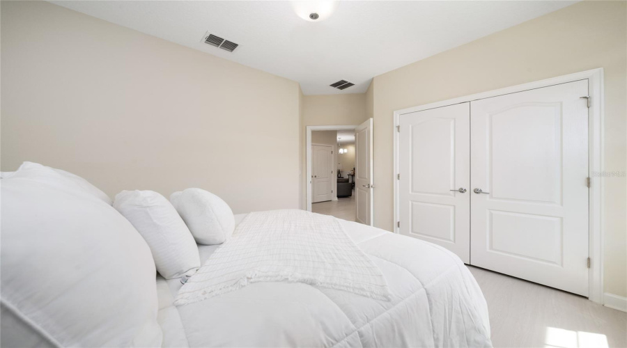 DAVENPORT, Florida 33896, 5 Bedrooms Bedrooms, ,3 BathroomsBathrooms,Residential,For Sale,SHINNECOCK HILLS,0,MFRS5132595