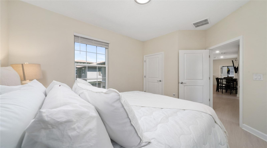 DAVENPORT, Florida 33896, 5 Bedrooms Bedrooms, ,3 BathroomsBathrooms,Residential,For Sale,SHINNECOCK HILLS,0,MFRS5132595