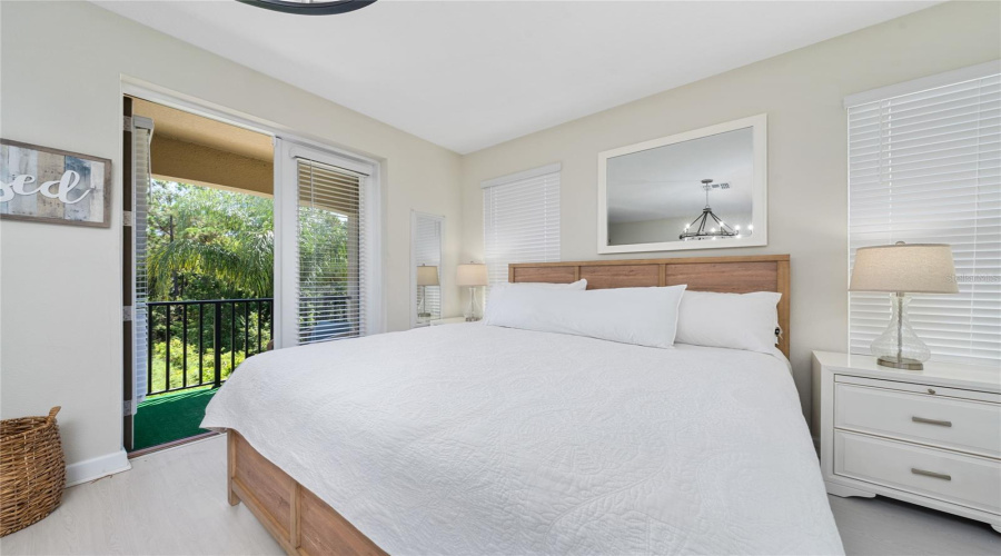DAVENPORT, Florida 33896, 5 Bedrooms Bedrooms, ,3 BathroomsBathrooms,Residential,For Sale,SHINNECOCK HILLS,0,MFRS5132595