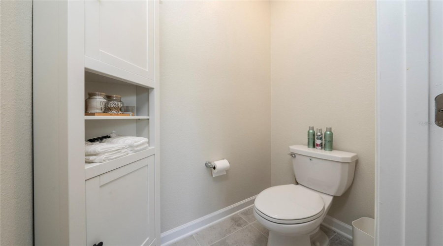 DAVENPORT, Florida 33896, 5 Bedrooms Bedrooms, ,3 BathroomsBathrooms,Residential,For Sale,SHINNECOCK HILLS,0,MFRS5132595