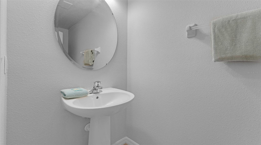 KISSIMMEE, Florida 34746, 4 Bedrooms Bedrooms, ,3 BathroomsBathrooms,Residential,For Sale,SANTOSH,0,MFRO6335540