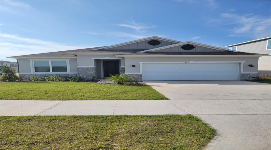 DAVENPORT, Florida 33896, 4 Bedrooms Bedrooms, ,3 BathroomsBathrooms,Residential,For Sale,OVERPOOL,0,MFRS5132690