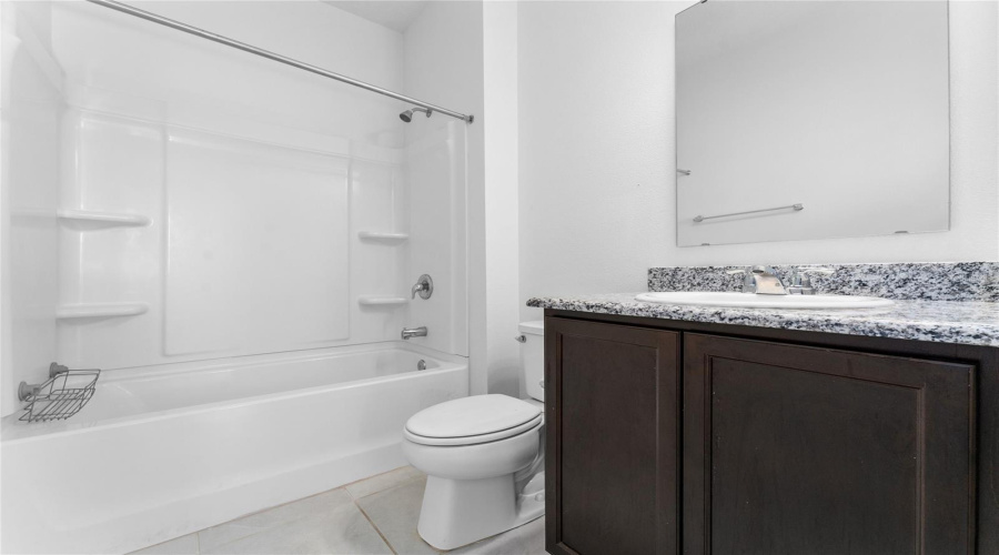 DAVENPORT, Florida 33896, 4 Bedrooms Bedrooms, ,3 BathroomsBathrooms,Residential,For Sale,OVERPOOL,0,MFRS5132690