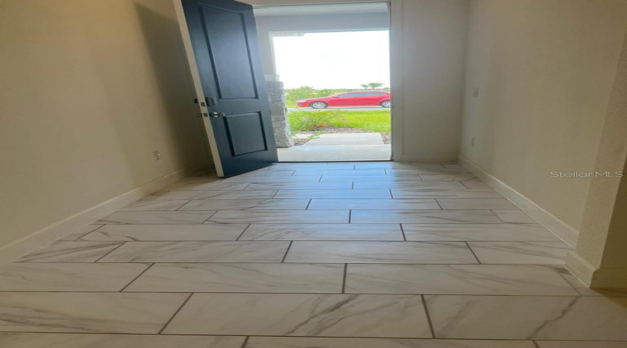 DAVENPORT, Florida 33896, 4 Bedrooms Bedrooms, ,3 BathroomsBathrooms,Residential,For Sale,OVERPOOL,0,MFRS5132690