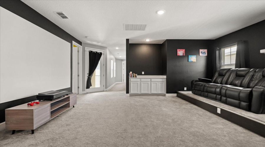 REUNION, Florida 34747, 5 Bedrooms Bedrooms, ,5 BathroomsBathrooms,Residential,For Sale,REUNION,0,MFRO6333781