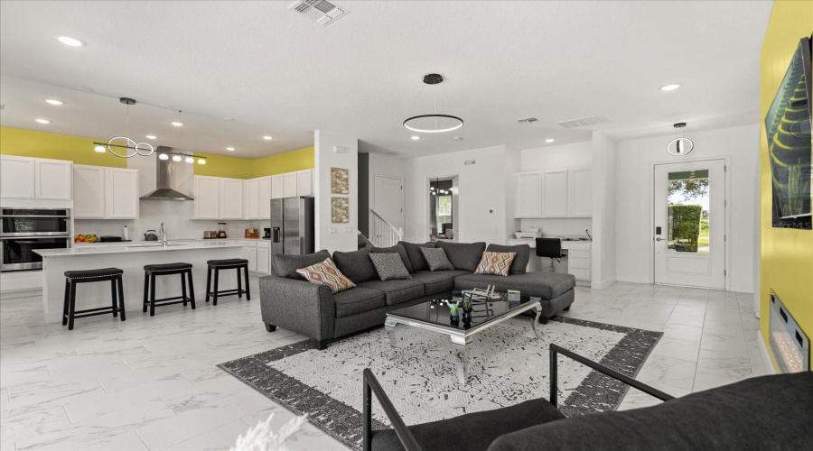 REUNION, Florida 34747, 5 Bedrooms Bedrooms, ,5 BathroomsBathrooms,Residential,For Sale,REUNION,0,MFRO6333781