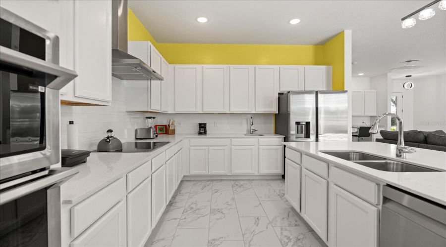 REUNION, Florida 34747, 5 Bedrooms Bedrooms, ,5 BathroomsBathrooms,Residential,For Sale,REUNION,0,MFRO6333781