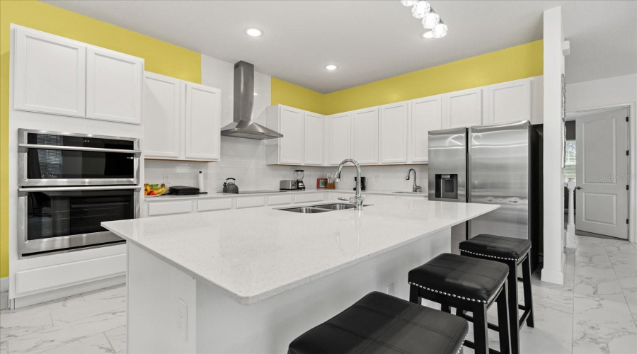REUNION, Florida 34747, 5 Bedrooms Bedrooms, ,5 BathroomsBathrooms,Residential,For Sale,REUNION,0,MFRO6333781