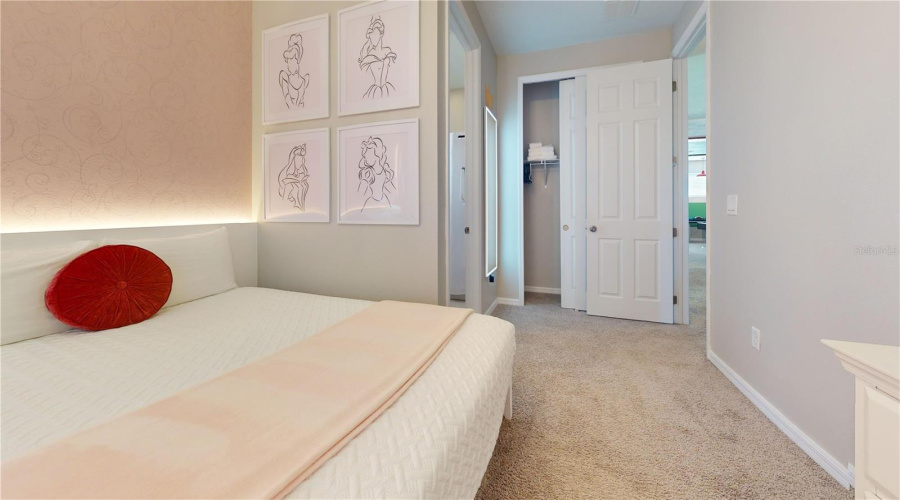 KISSIMMEE, Florida 34747, 7 Bedrooms Bedrooms, ,6 BathroomsBathrooms,Residential,For Sale,EGRET MILLS,0,MFRS5132715