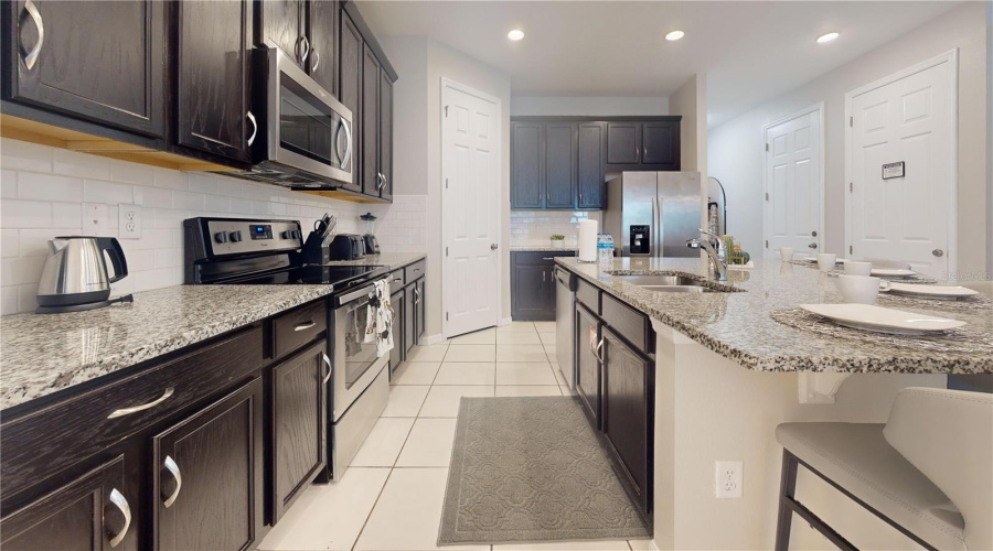 KISSIMMEE, Florida 34747, 7 Bedrooms Bedrooms, ,6 BathroomsBathrooms,Residential,For Sale,EGRET MILLS,0,MFRS5132715