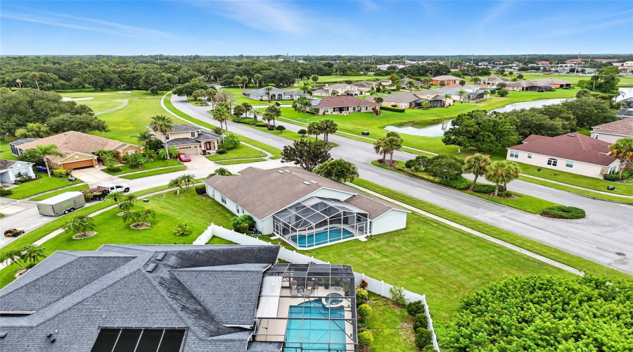 KISSIMMEE, Florida 34746, 4 Bedrooms Bedrooms, ,3 BathroomsBathrooms,Residential,For Sale,ROUGHSIDE,0,MFRG5100687